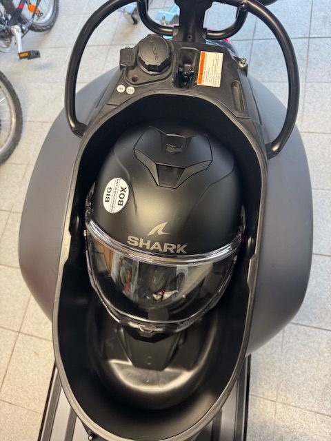 Image #3 from Thomas Winning